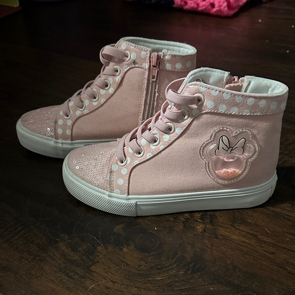 Pink High-Top Kids Shoes- Groundup brand Disney Minnie Mouse Sz 1